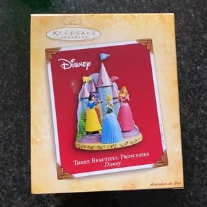 Hallmark Keepsake. Disney. Three beautiful princesses.